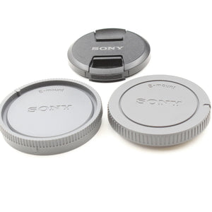 * OPEN BOX GOOD * Sony a6400 Mirrorless Digital Camera with E 18-135mm f/3.5-5.6 OSS Lens at PROCAM | procam.com
