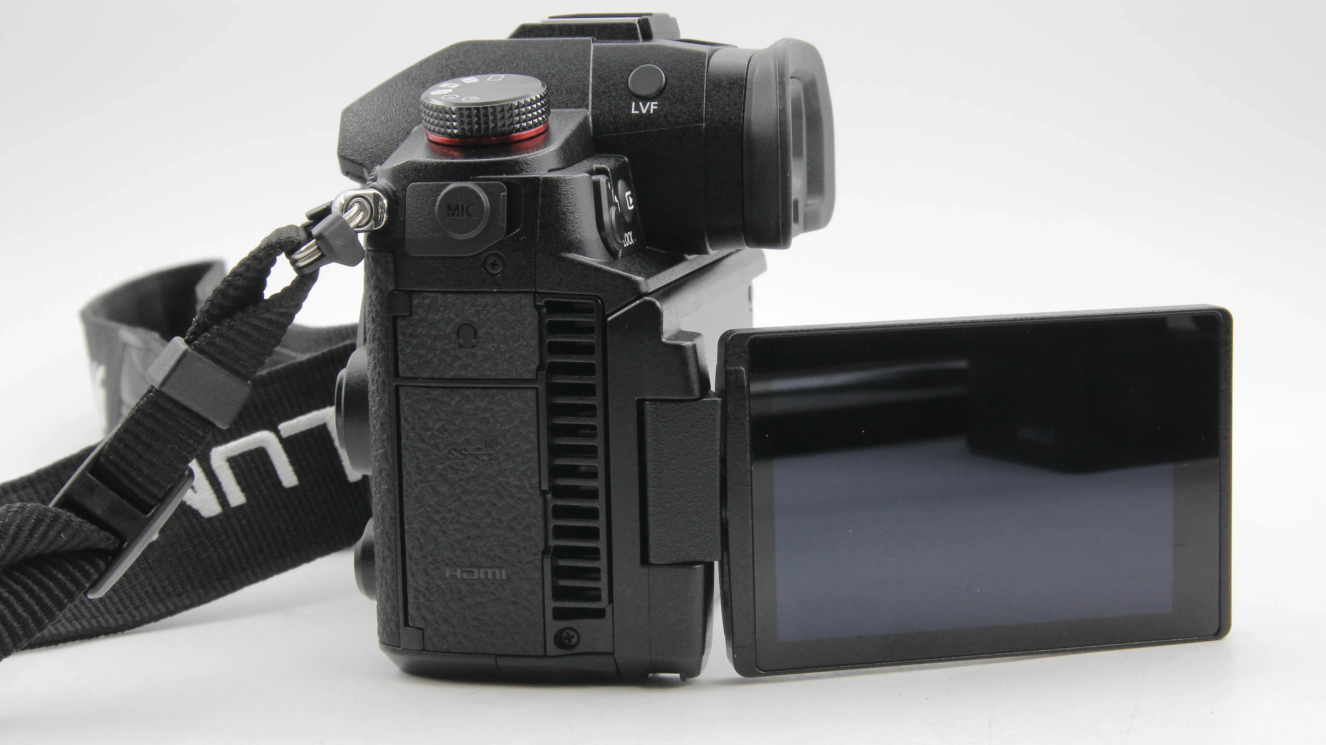 * OPEN BOX GOOD * Panasonic Lumix GH6 Mirrorless Camera with 12-60mm f/2.8-4.0 Leica Lens at PROCAM | procam.com