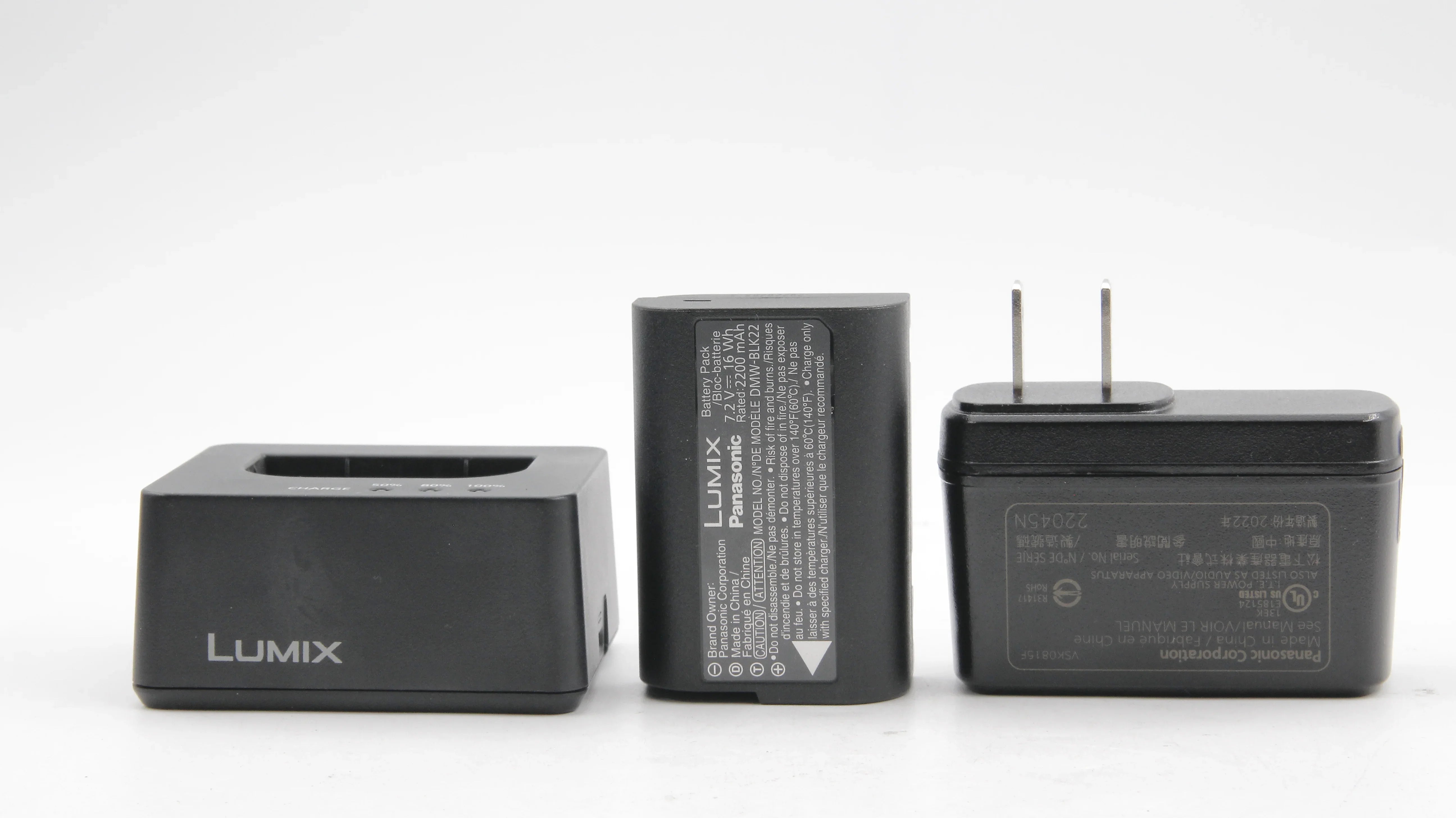 * OPEN BOX GOOD * Panasonic Lumix GH6 Mirrorless Camera with 12-60mm f/2.8-4.0 Leica Lens at PROCAM | procam.com