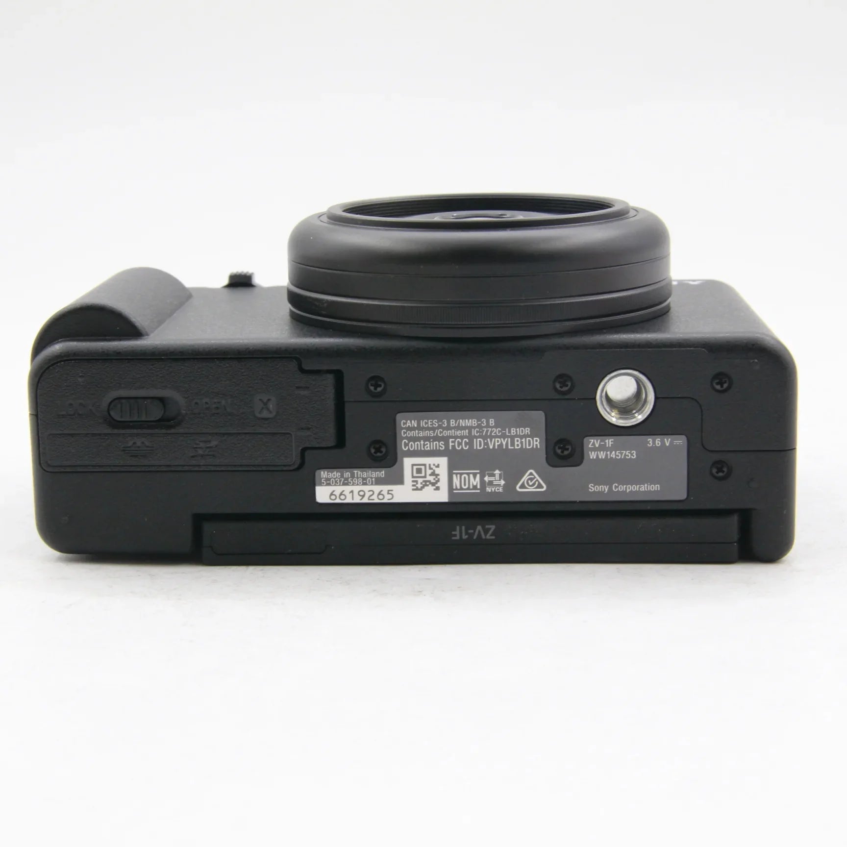 * OPEN BOX EXCELLENT * Sony ZV-1F Vlogging Camera (Black) at PROCAM | procam.com