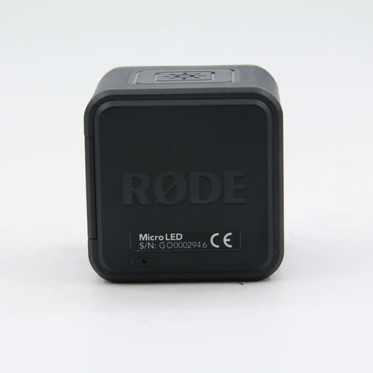 * OPEN BOX FAIR * RODE Vlogger Kit iOS Edition Filmmaking Kit for Mobile Devices with Lightning Ports at PROCAM | procam.com