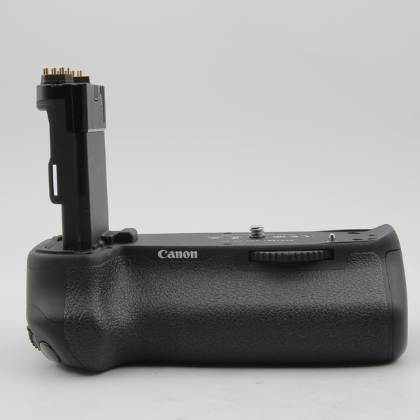 *** USED *** Canon BG-E21 Battery Grip for EOS 6D Mark II