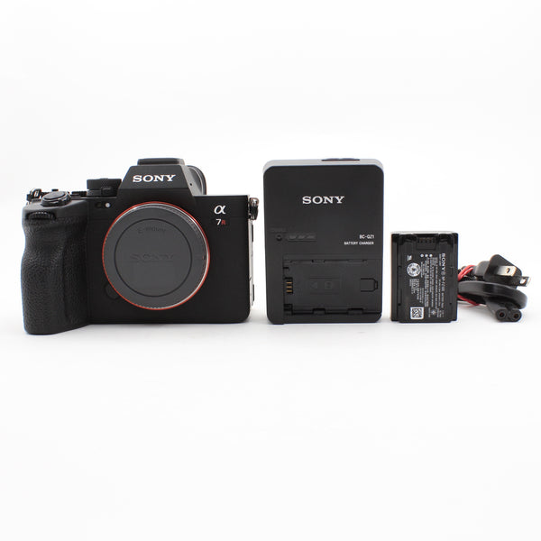 * USED * Sony a7R V Mirrorless Camera Body Only SHUTTER 10808