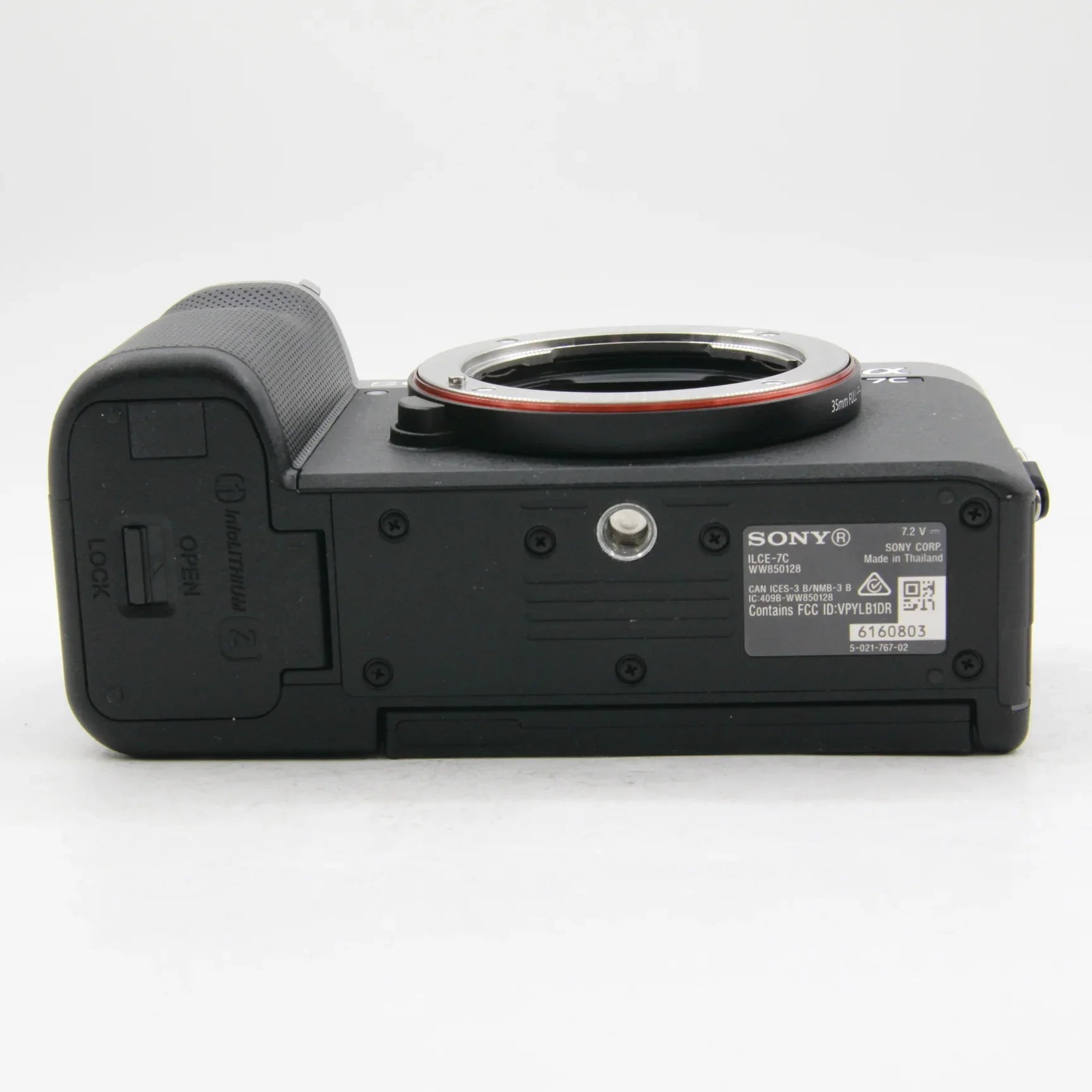 * OPEN BOX FAIR * Sony Alpha a7C Mirrorless Digital Camera with FE 28-60mm f/4-5.6 Lens (Silver) at PROCAM | procam.com