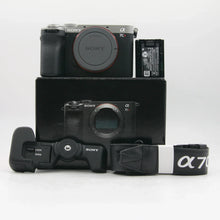 * OPEN BOX EXCELLENT * Sony Alpha a7CR Mirrorless Digital Camera (Body Only, Silver)
