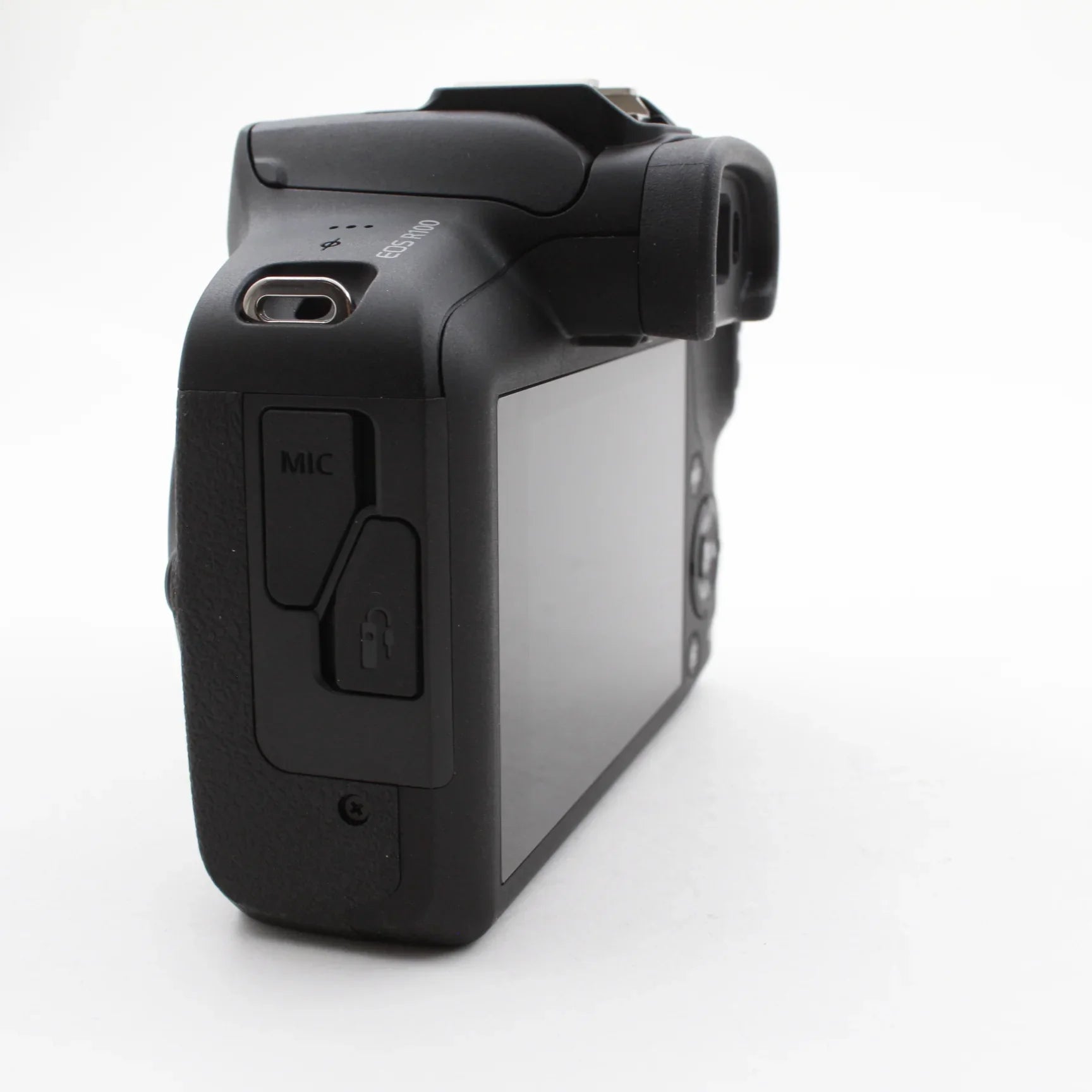 * OPEN BOX EXCELLENT * Canon EOS R100 Mirrorless Camera with RF-S 18-45mm f/4.5-6.3 IS STM Lens and RF-S 55-210mm f/5-7.1 IS STM Lens Kit at PROCAM | procam.com