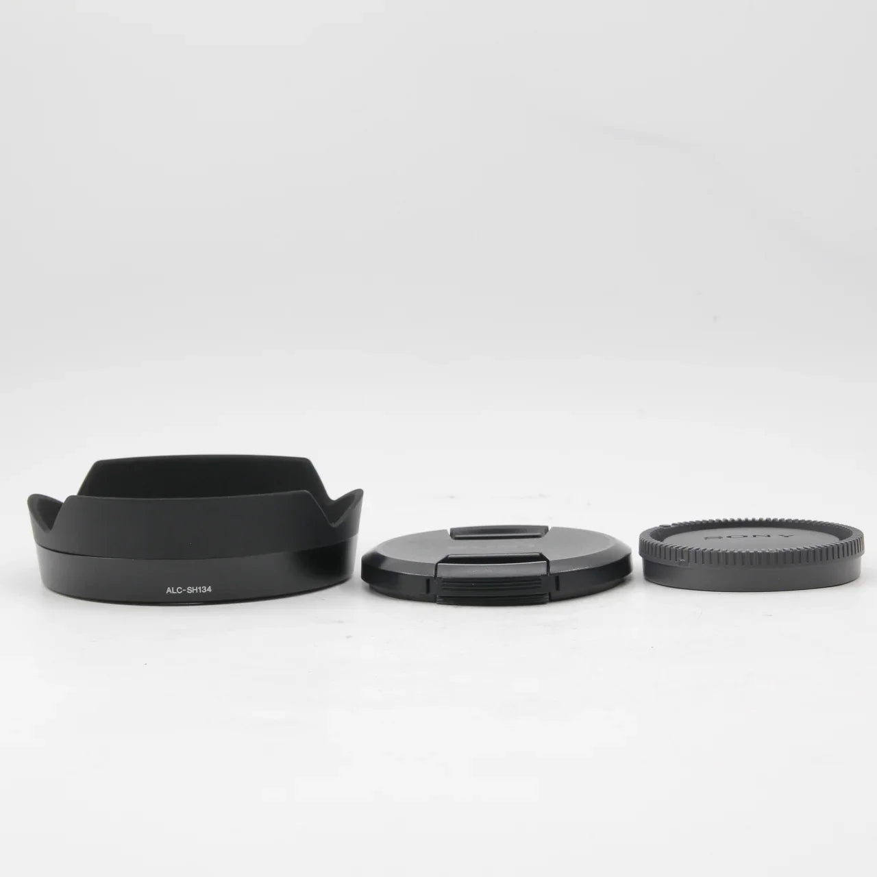 * OPEN BOX EXCELLENT * Sony FE 16-35mm f/4 Vario-Tessar T* ZA OSS Lens at PROCAM | procam.com