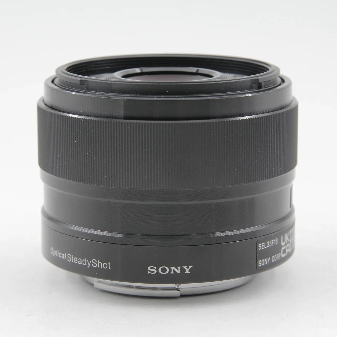 * OPEN BOX EXCELLENT * Sony E 35mm f/1.8 OSS Lens at PROCAM | procam.com