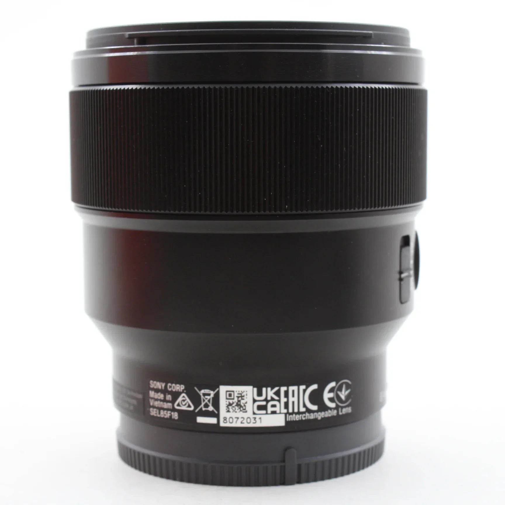 * OPEN BOX GOOD * Sony FE 85mm f/1.8 Lens at PROCAM | procam.com