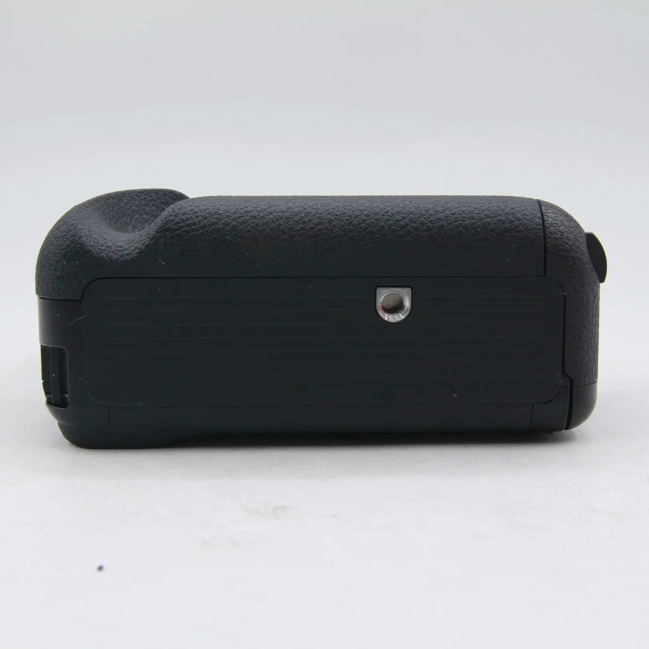 * OPEN BOX GOOD * Sony Vertical Battery Grip for Alpha a7 or a7R Digital Camera (Black) at PROCAM | procam.com