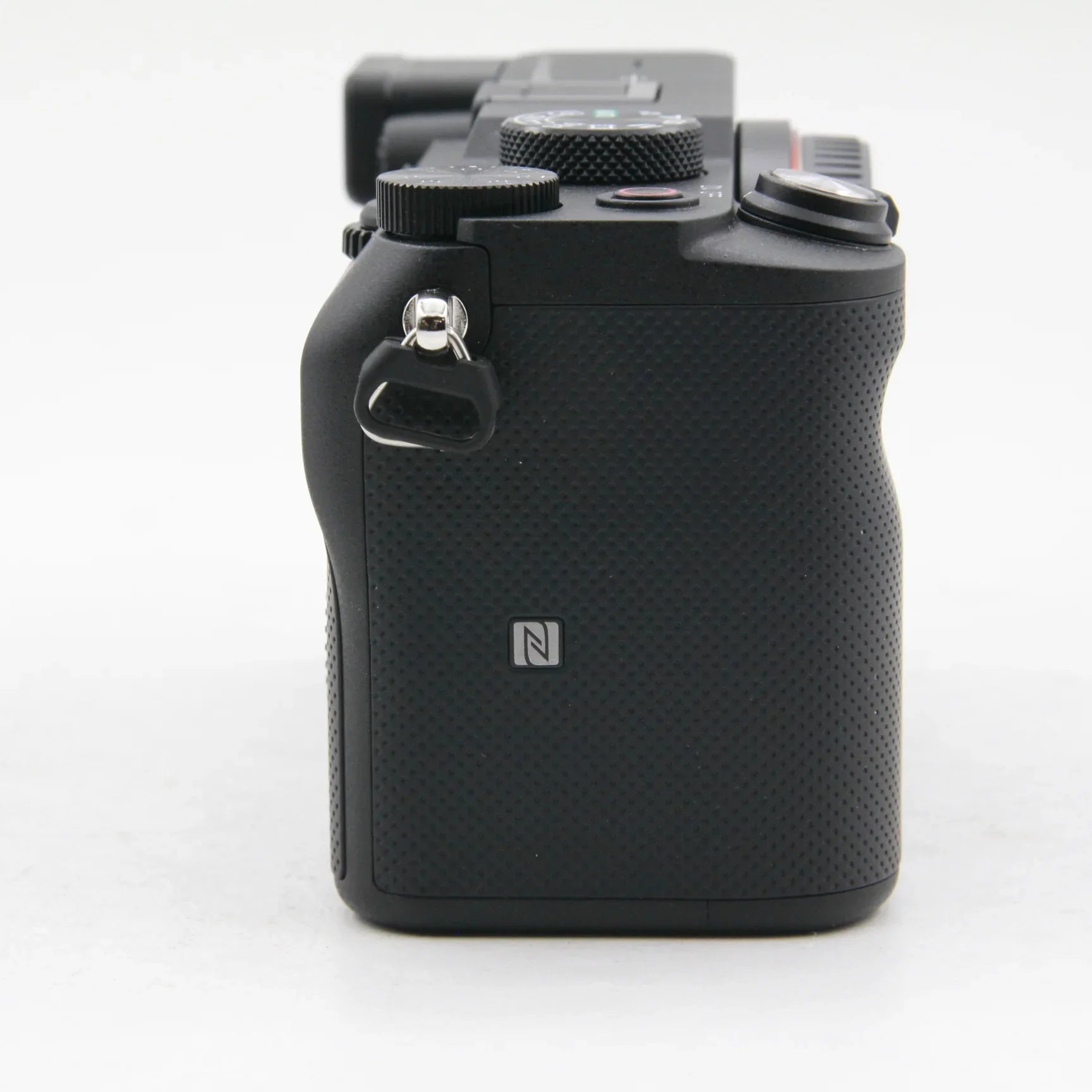 * OPEN BOX GOOD * Sony Alpha a7C Mirrorless Digital Camera with FE 28-60mm f/4-5.6 Lens (Black) at PROCAM | procam.com