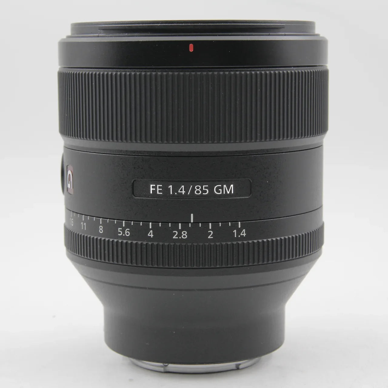 * OPEN BOX EXCELLENT * Sony FE 85mm f/1.4 GM Lens at PROCAM | procam.com