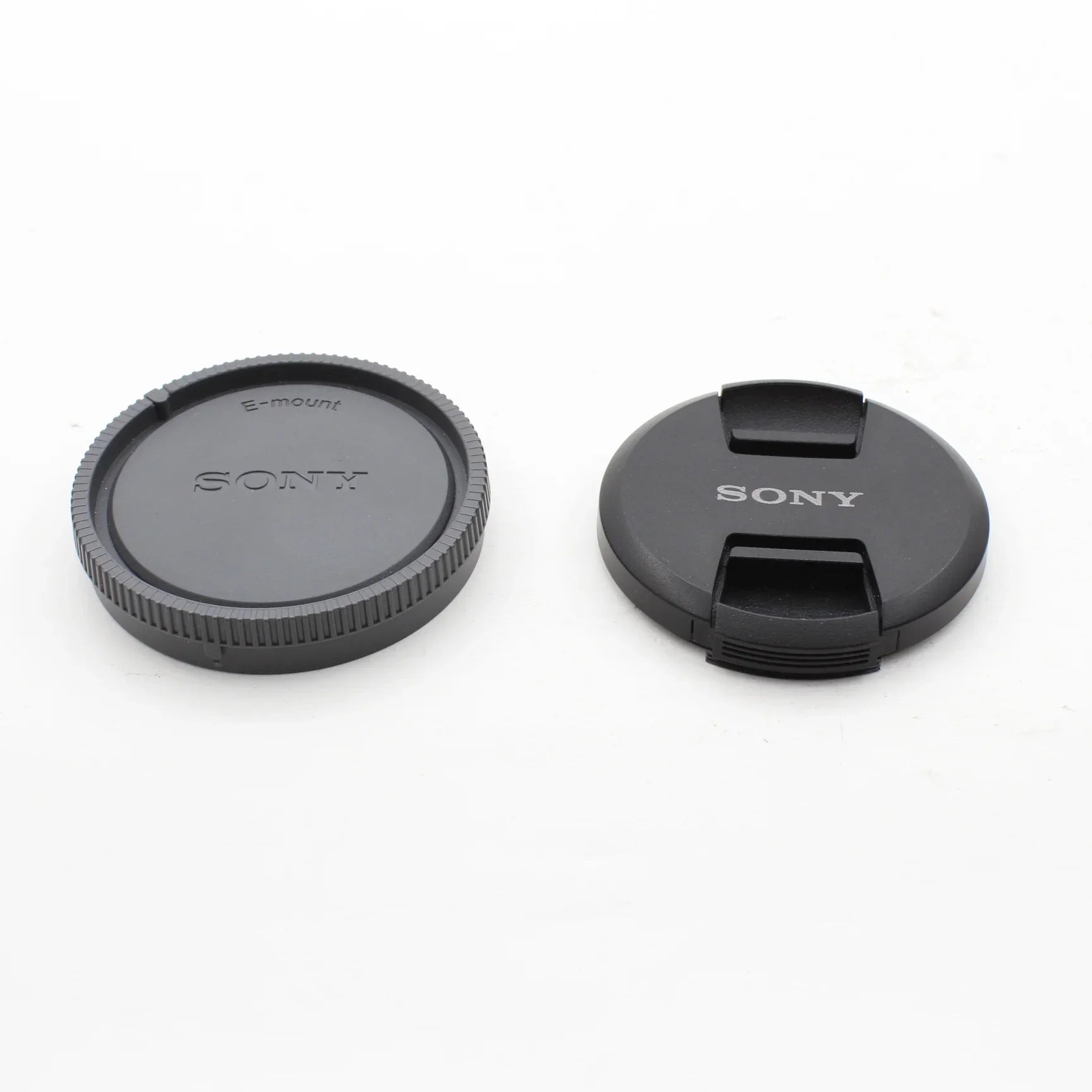 * OPEN BOX GOOD * Sony E 15mm f/1.4 G Lens at PROCAM | procam.com