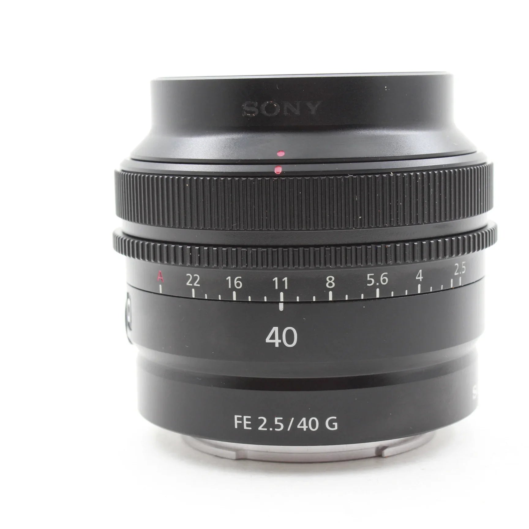 * OPEN BOX EXCELLENT * Sony FE 40mm f/2.5 G Lens at PROCAM | procam.com