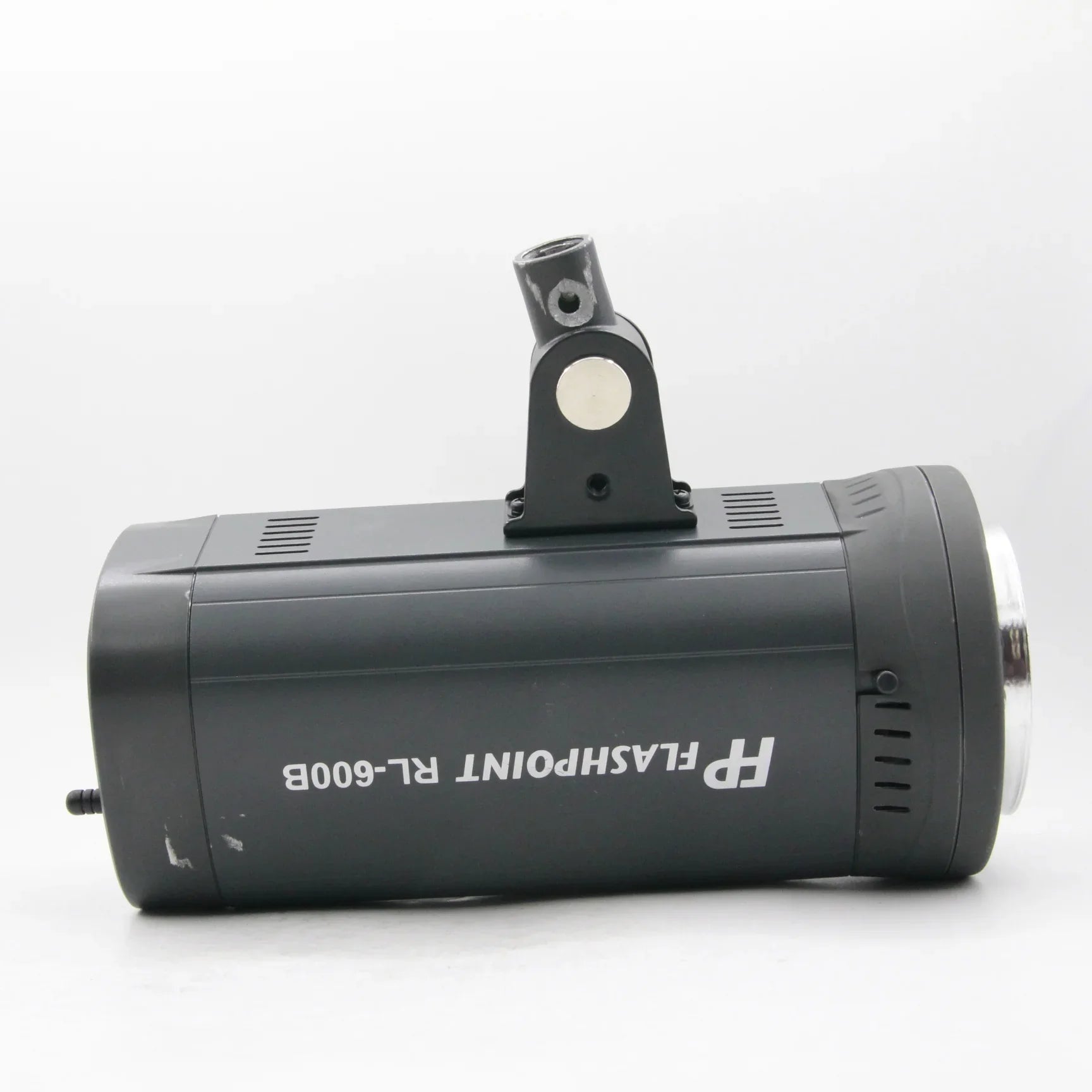 * AS IS * Flashpoint RL-600B at PROCAM | procam.com