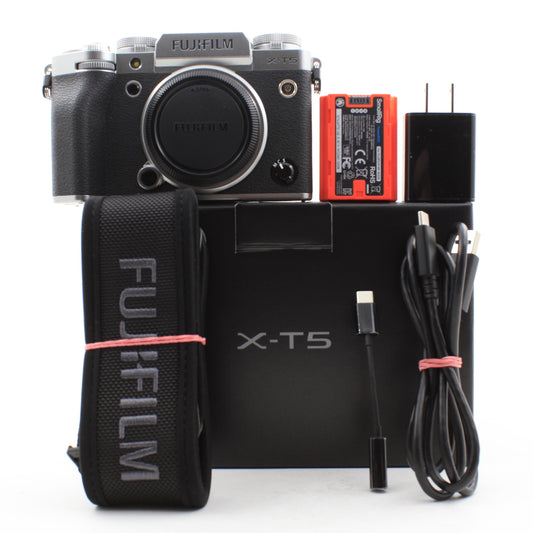 * USED * FUJIFILM X-T5 Mirrorless Camera Body Only (Silver) Boxed SHUTTER 10656