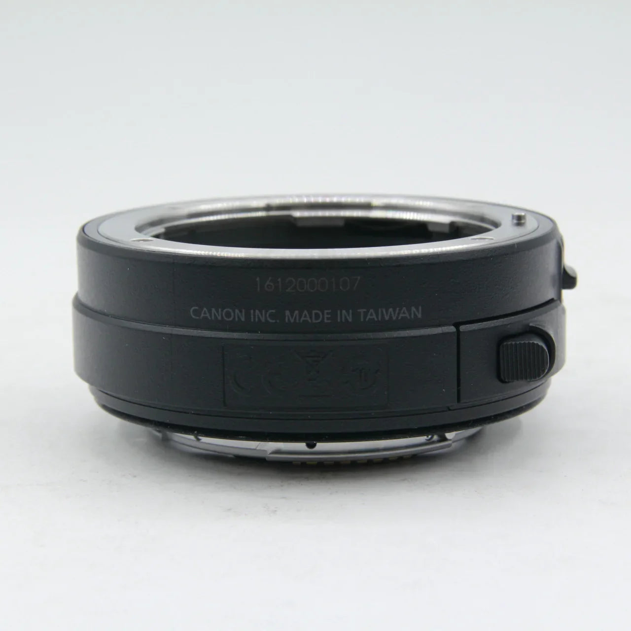 * OPEN BOX EXCELLENT * Canon EF-EOS R Drop-in Filter RF Lens Mount Adapter with Drop-in Circular Polarizing Filter A at PROCAM | procam.com