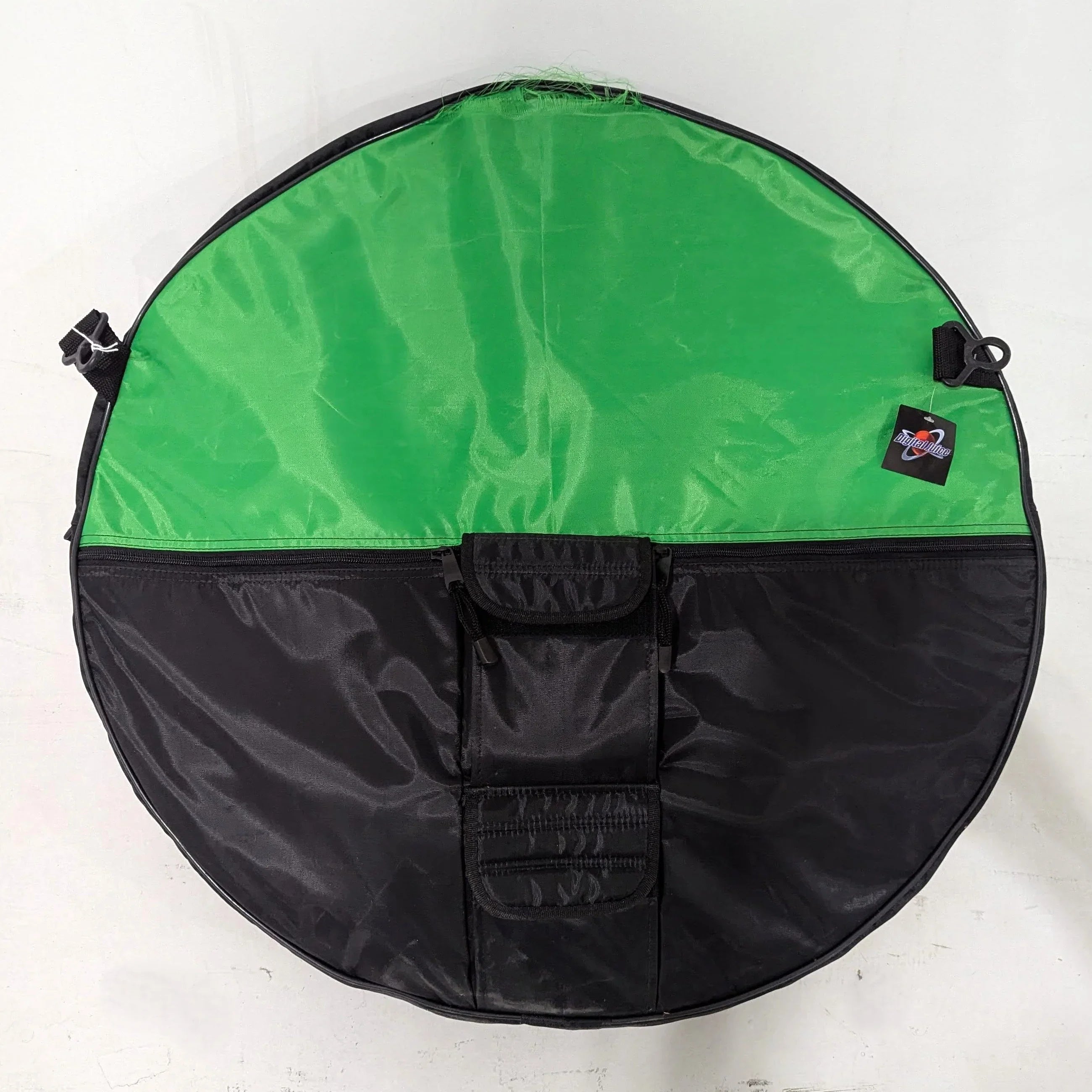 * DEMO * GTX STUDIO Reversible & Collapsible Background (Chroma Blue/Green, 80 x 92") at PROCAM | procam.com