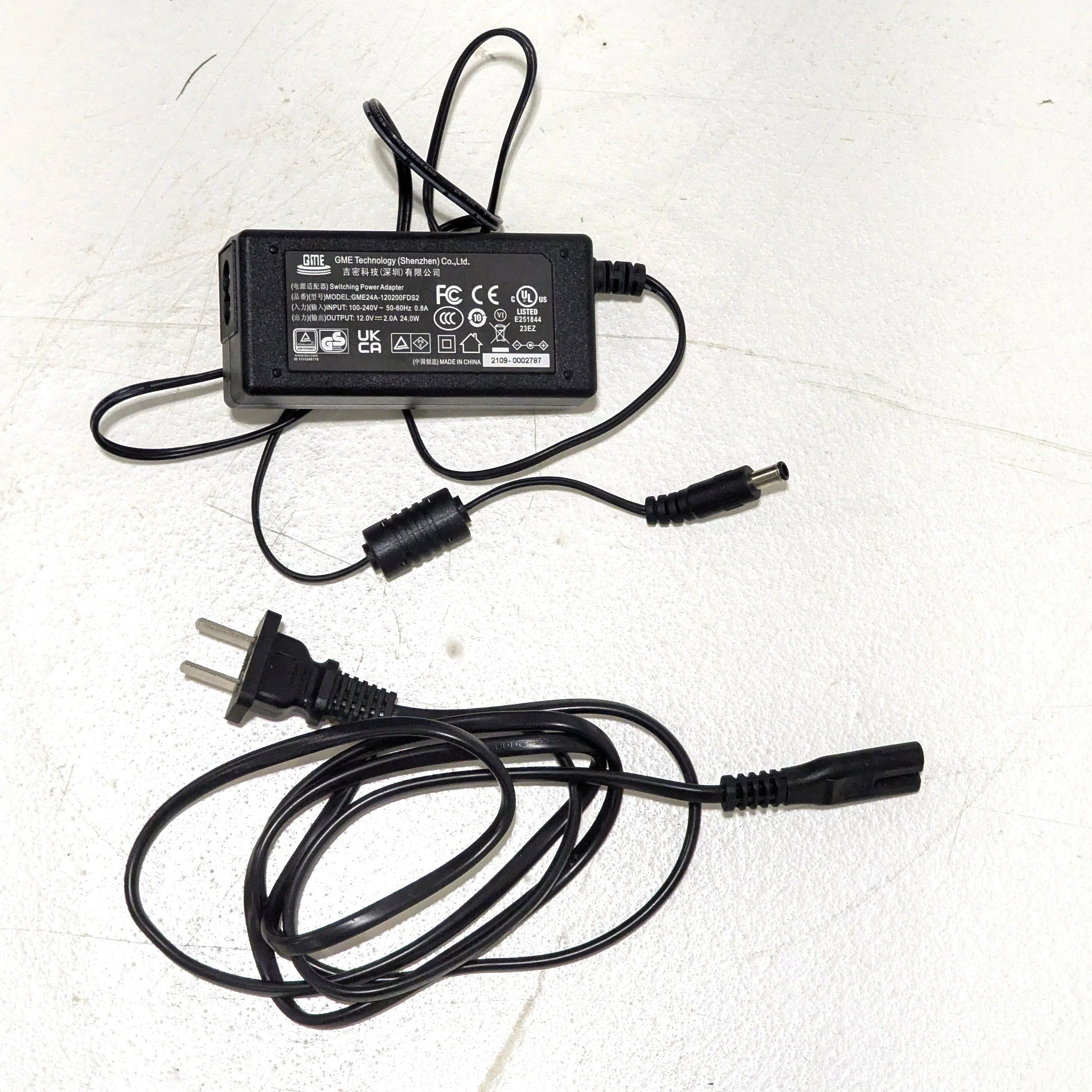 * DEMO * BirdDog Eyes P200 1080p Full NDI PTZ Camera (White) with PTZ Keyboard at PROCAM | procam.com