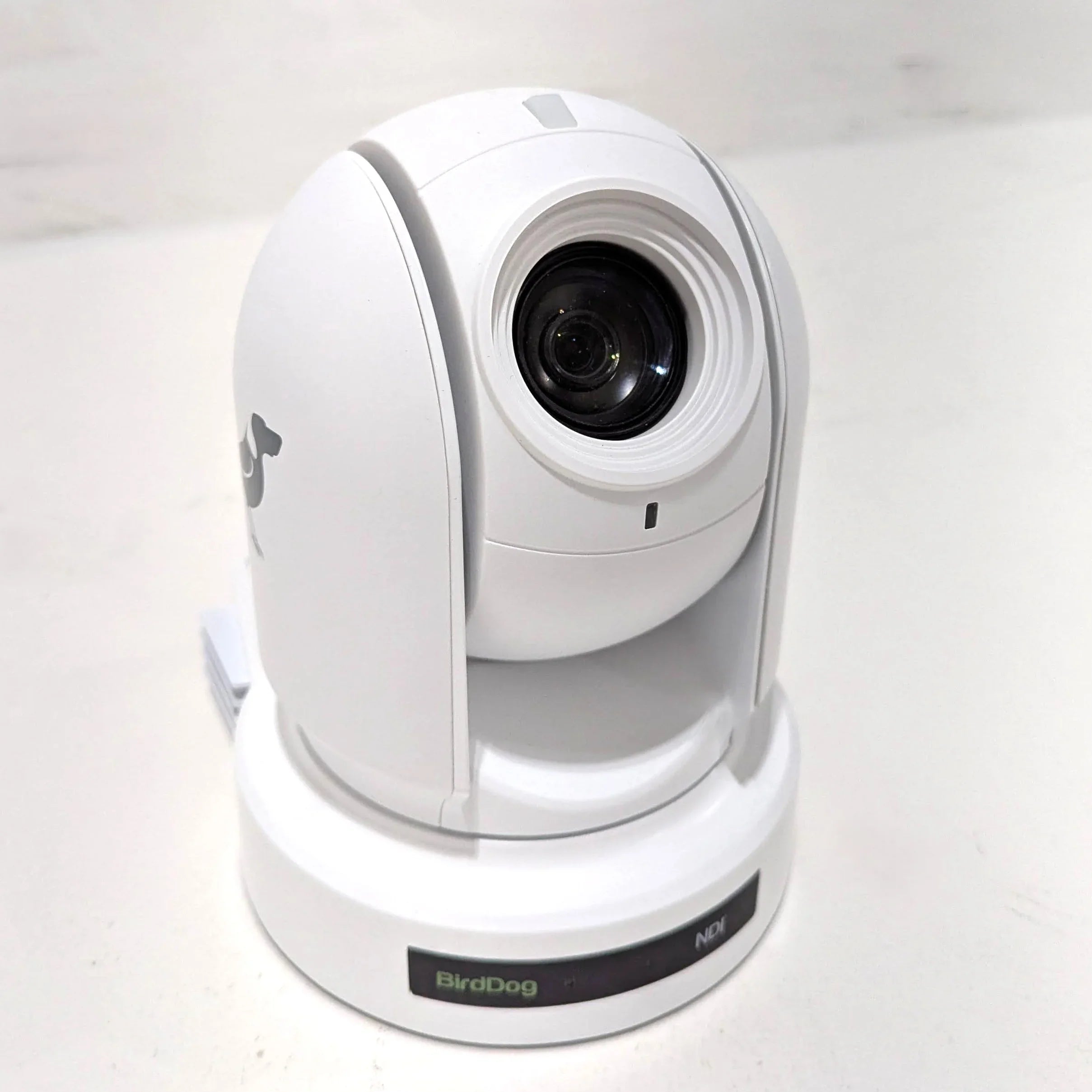 * DEMO * BirdDog Eyes P200 1080p Full NDI PTZ Camera (White) with PTZ Keyboard at PROCAM | procam.com