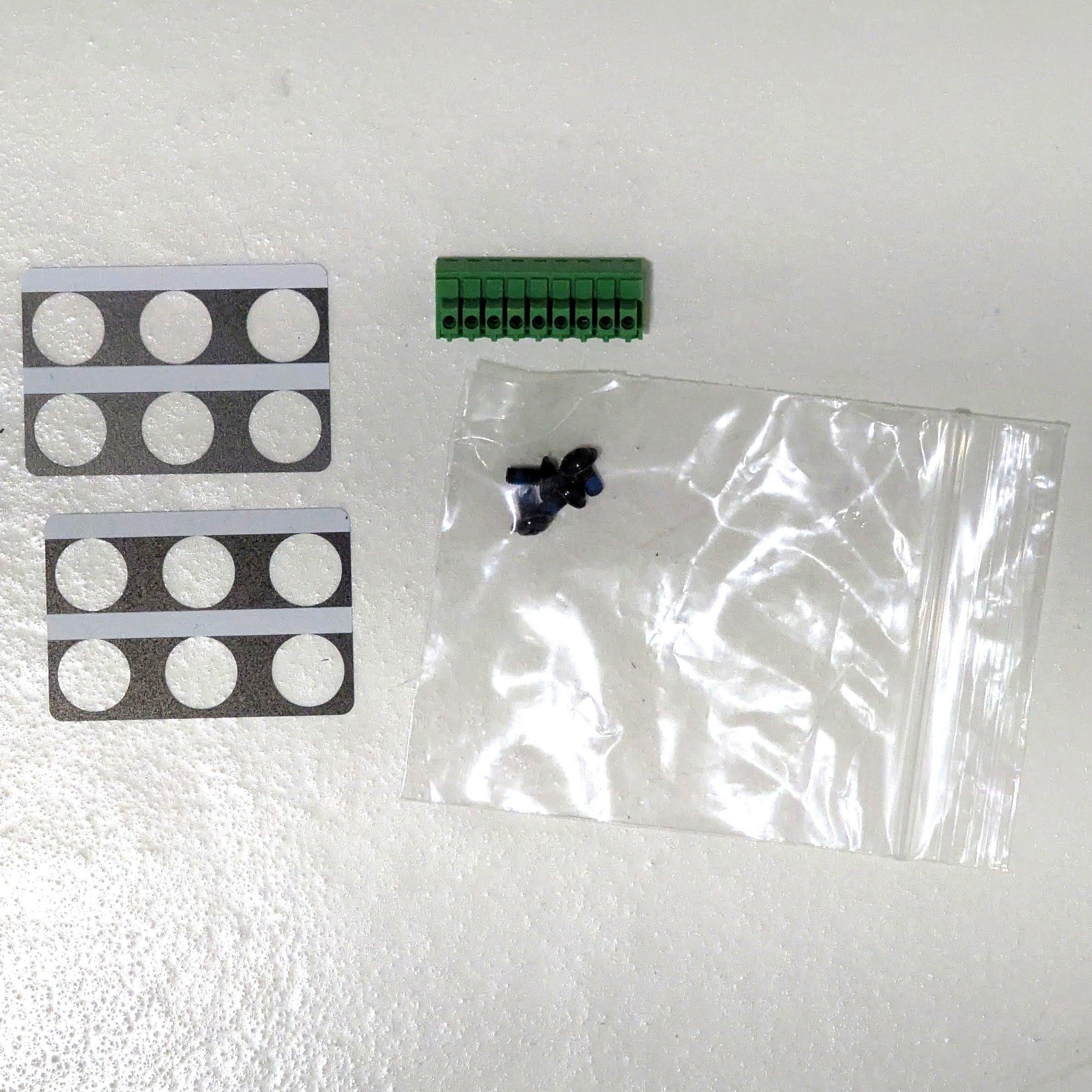 * DEMO * BirdDog Eyes P200 1080p Full NDI PTZ Camera (White) with PTZ Keyboard at PROCAM | procam.com