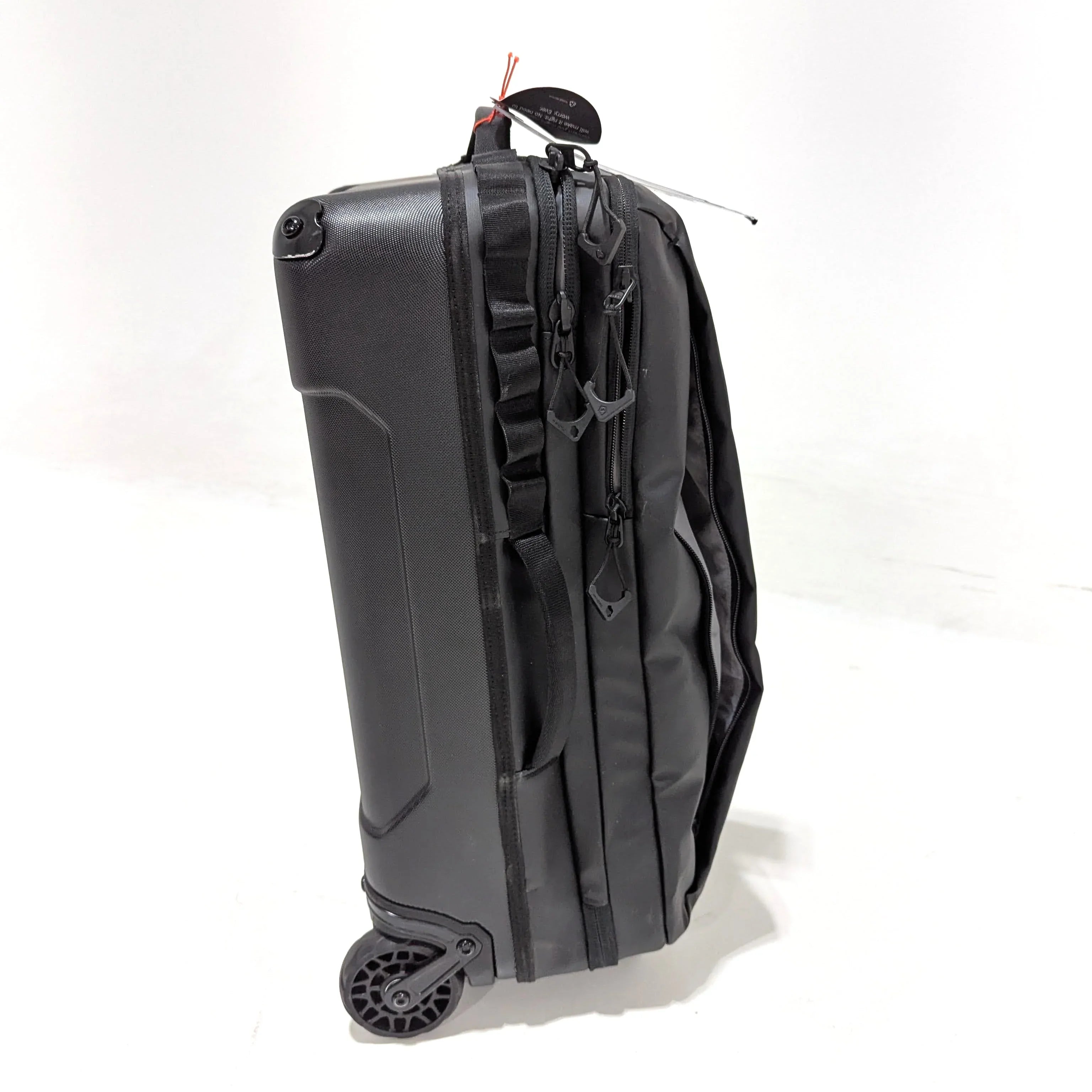 * USED * WANDRD Transit Carry-On Roller Bag (Black, 40L) at PROCAM | procam.com