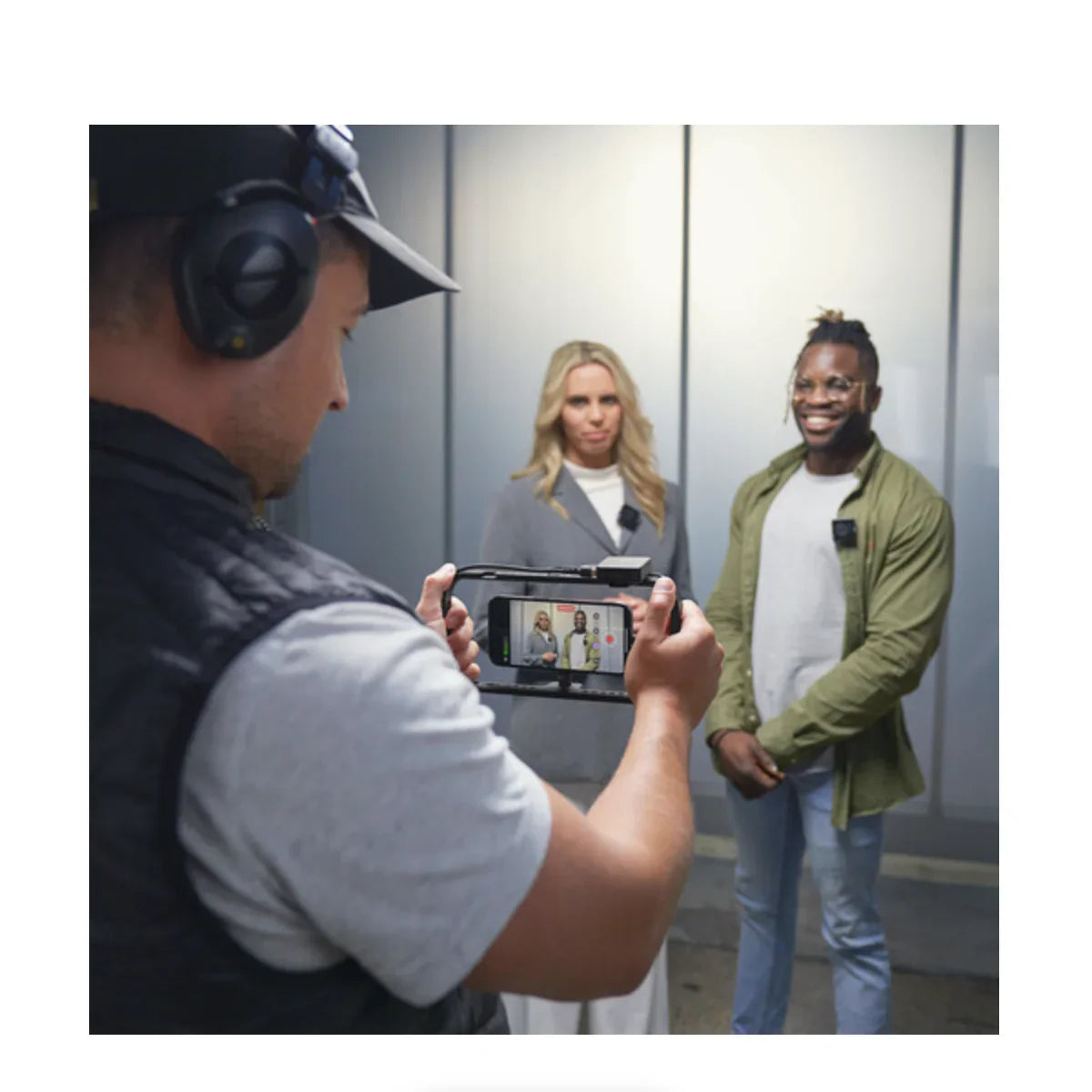 RODE Wireless PRO 2-Person Clip-On Wireless Microphone System/Recorder with Lavaliers (2.4 GHz) at PROCAM | procam.com