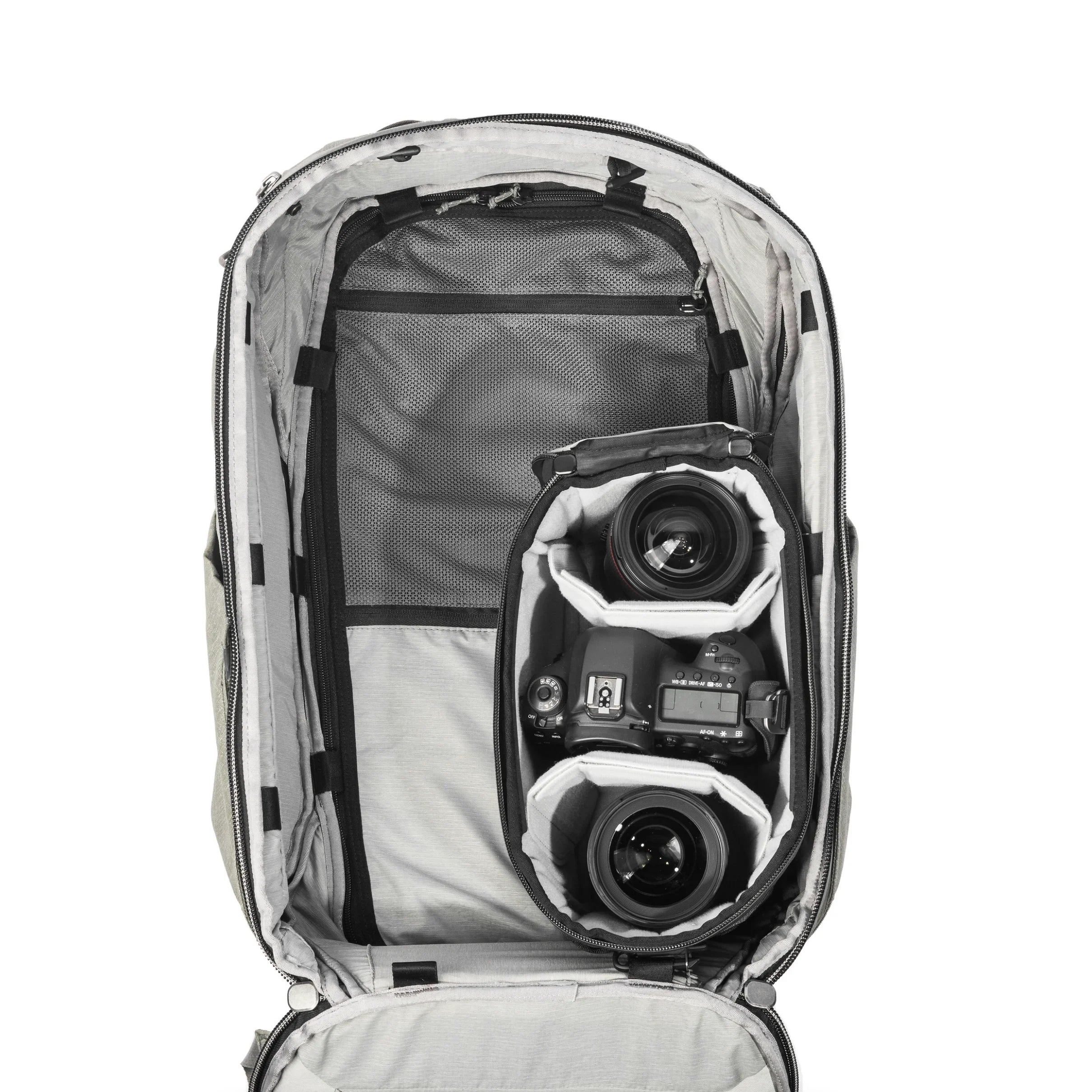 Peak Design Camera Cube v2 (Small, Black) at PROCAM | procam.com