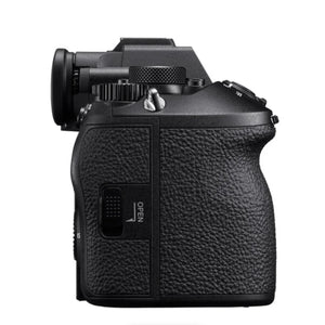 Sony a9 III Mirrorless Camera at PROCAM | procam.com