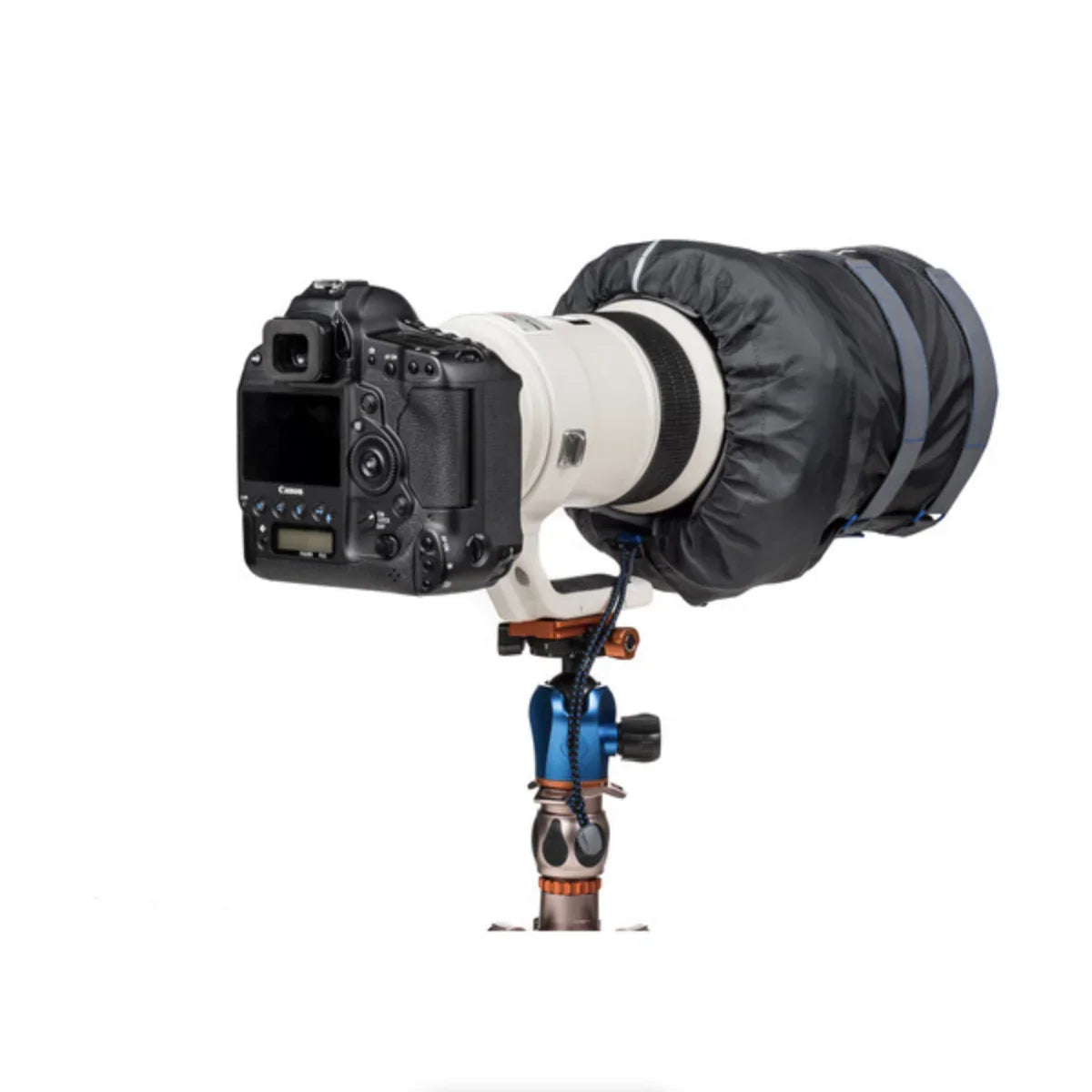 Think Tank Photo Hydrophobia DM 300-600 V3.0 Rain Cover at PROCAM | procam.com