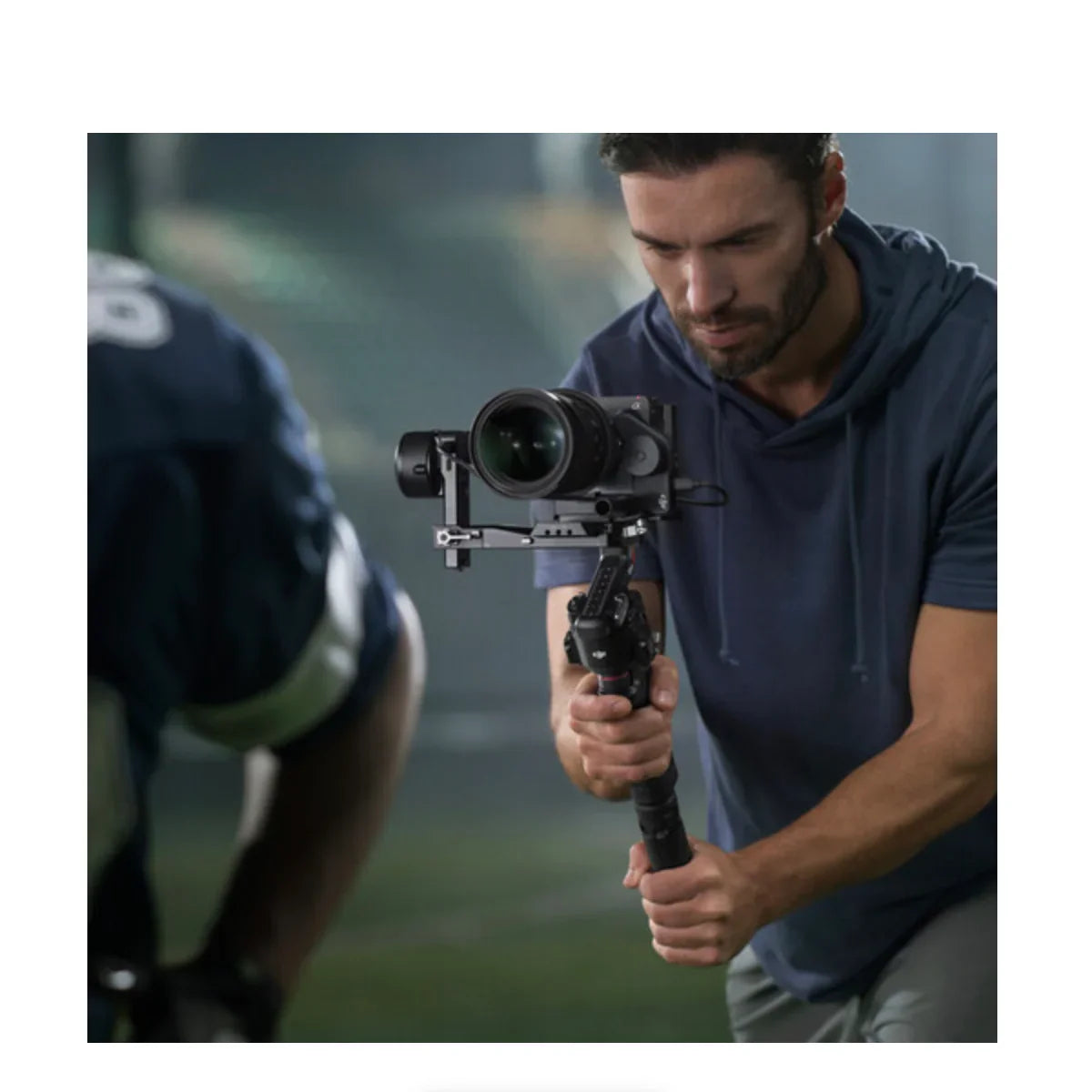 DJI RS 4 Gimbal Stabilizer Combo at PROCAM | procam.com