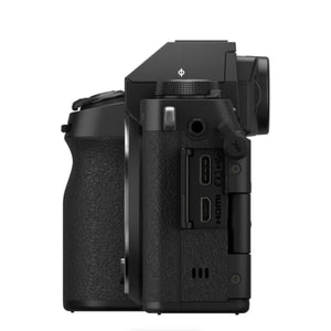 FUJIFILM X-S20 Mirrorless Camera with XF 16-50mm f/2.8-4.8 Lens (Black) at PROCAM | procam.com
