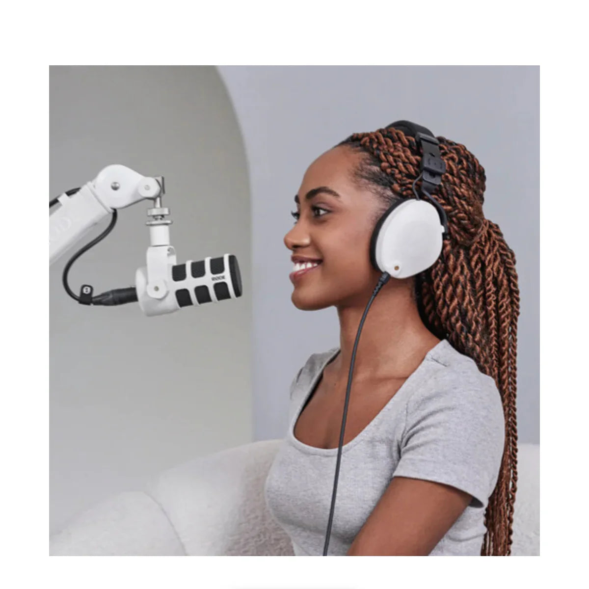 RODE NTH-100 Professional Closed-Back Over-Ear Headphones (White) at PROCAM | procam.com