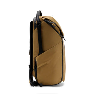 Peak Design Everyday Backpack v2 (20L, Coyote) at PROCAM | procam.com