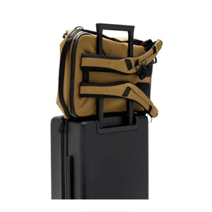 Peak Design Everyday Backpack v2 (30L, Coyote) at PROCAM | procam.com
