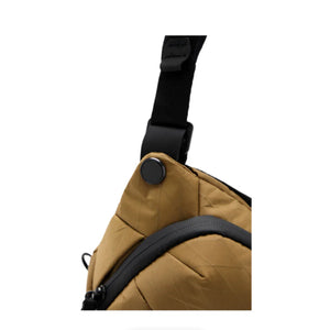 Peak Design Everyday Sling v2 (3L, Coyote) at PROCAM | procam.com