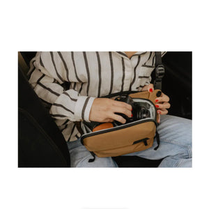 Peak Design Everyday Sling v2 (3L, Coyote) at PROCAM | procam.com