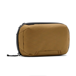 Peak Design Tech Pouch (Coyote) at PROCAM | procam.com