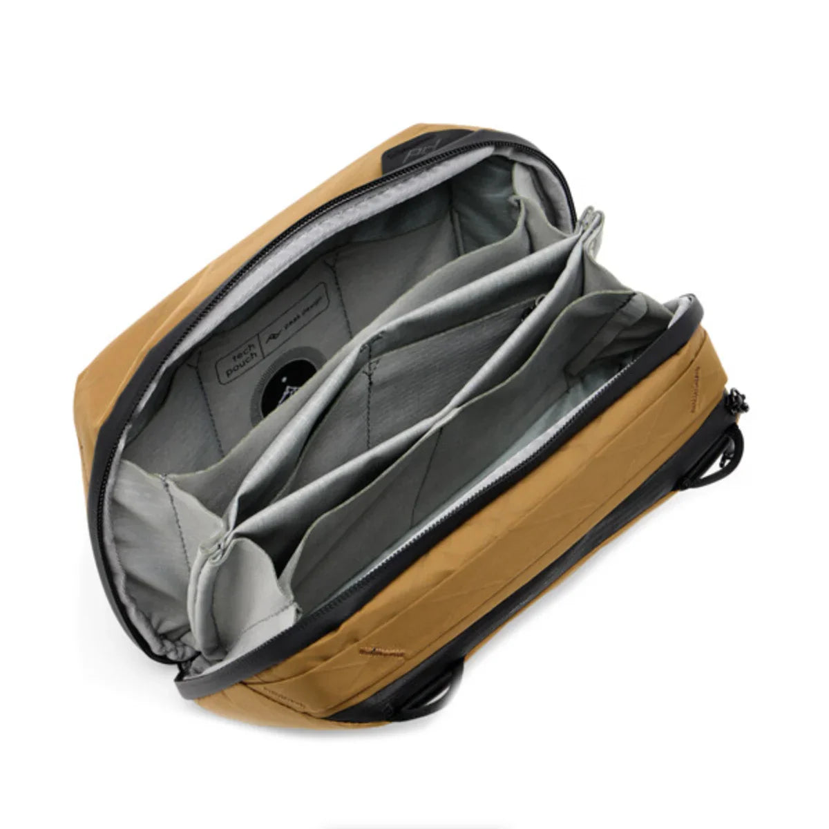 Peak Design Tech Pouch (Coyote) at PROCAM | procam.com