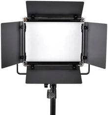 ProMaster Chroma CL68 RGBWW LED Light - 6x8"
