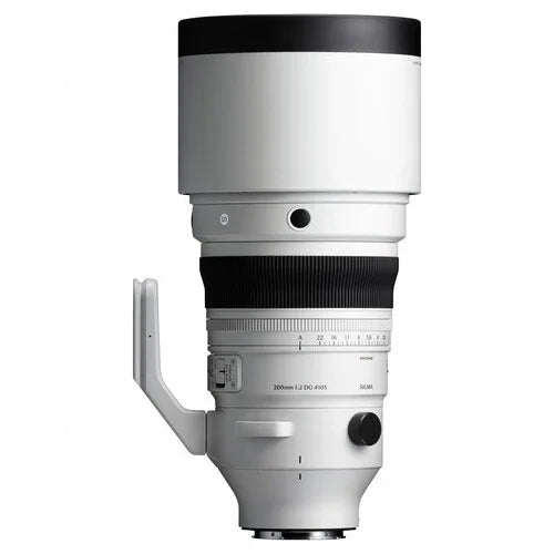 Sigma 200mm f/2 DG OS Sports Lens for L-Mount at PROCAM | procam.com