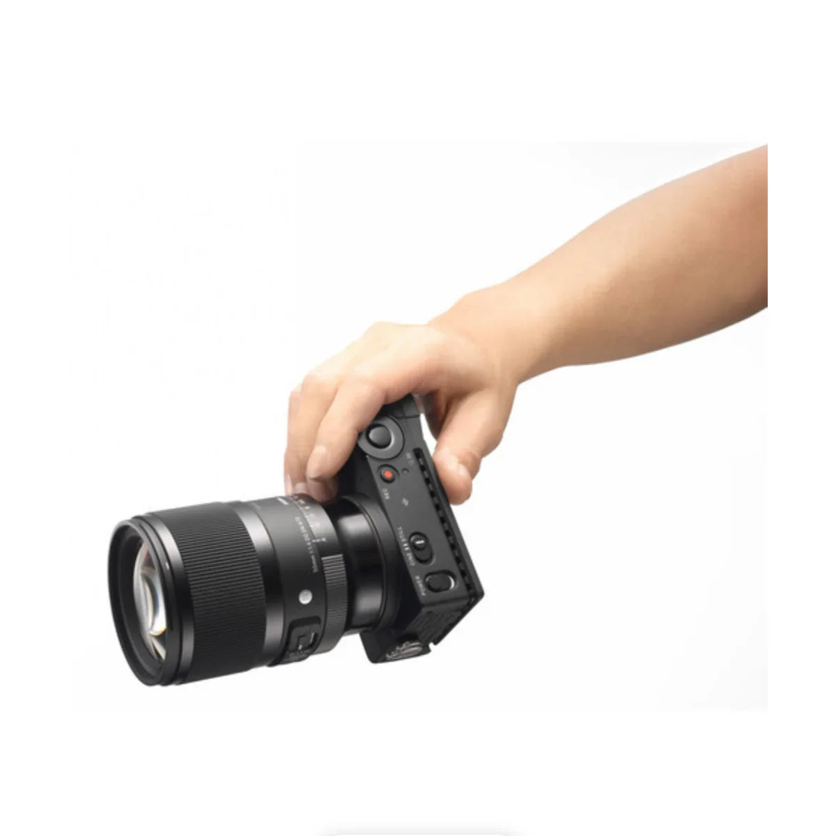 Sigma 50mm f/1.4 DG DN Art Lens for Sony E at PROCAM | procam.com
