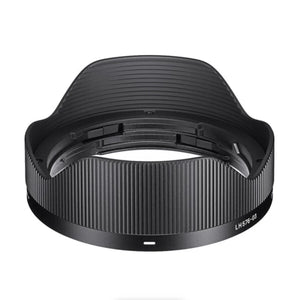 Sigma 17mm f/4 DG DN Contemporary Lens for Sony E at PROCAM | procam.com
