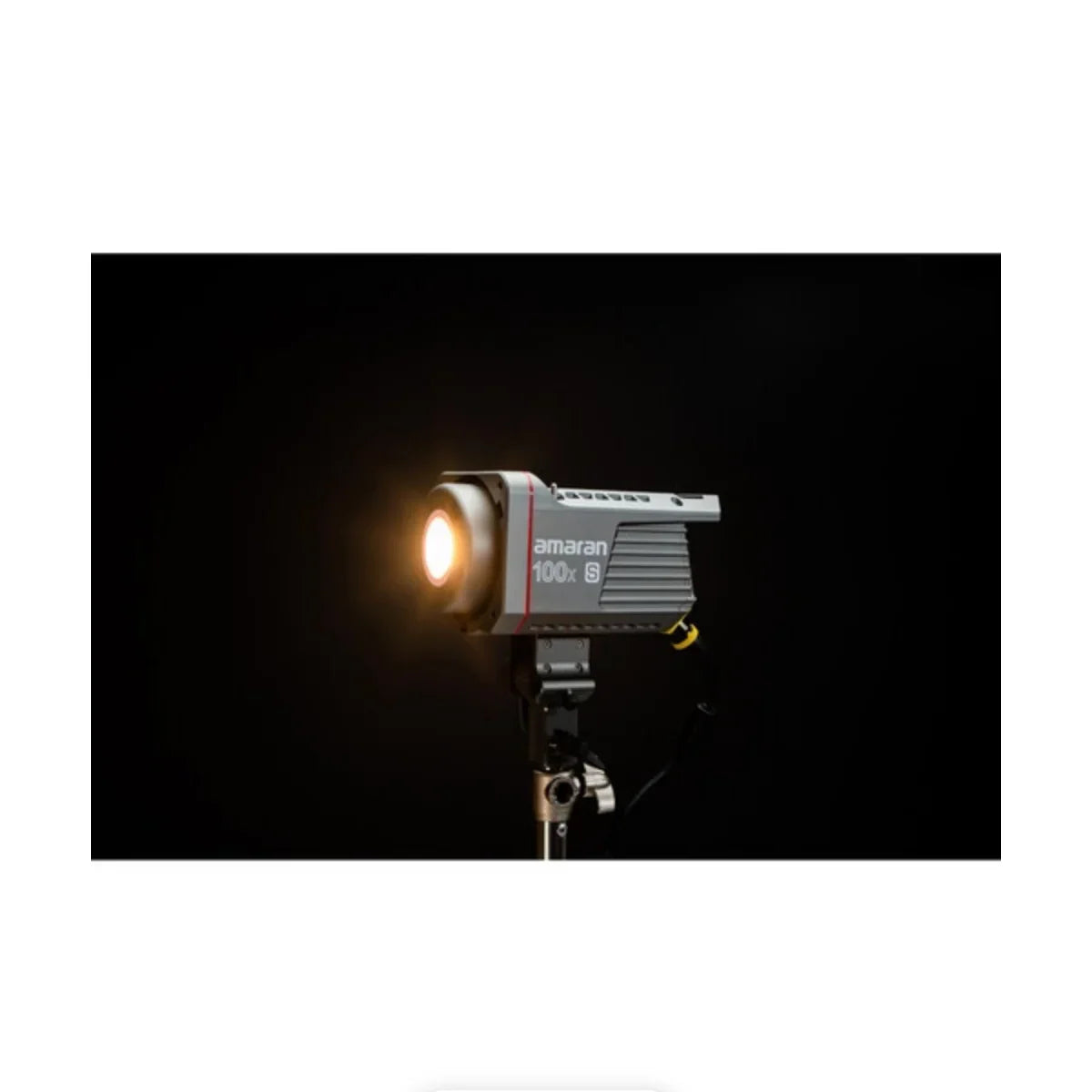 amaran COB 100x S Bi-Color LED Monolight at PROCAM | procam.com