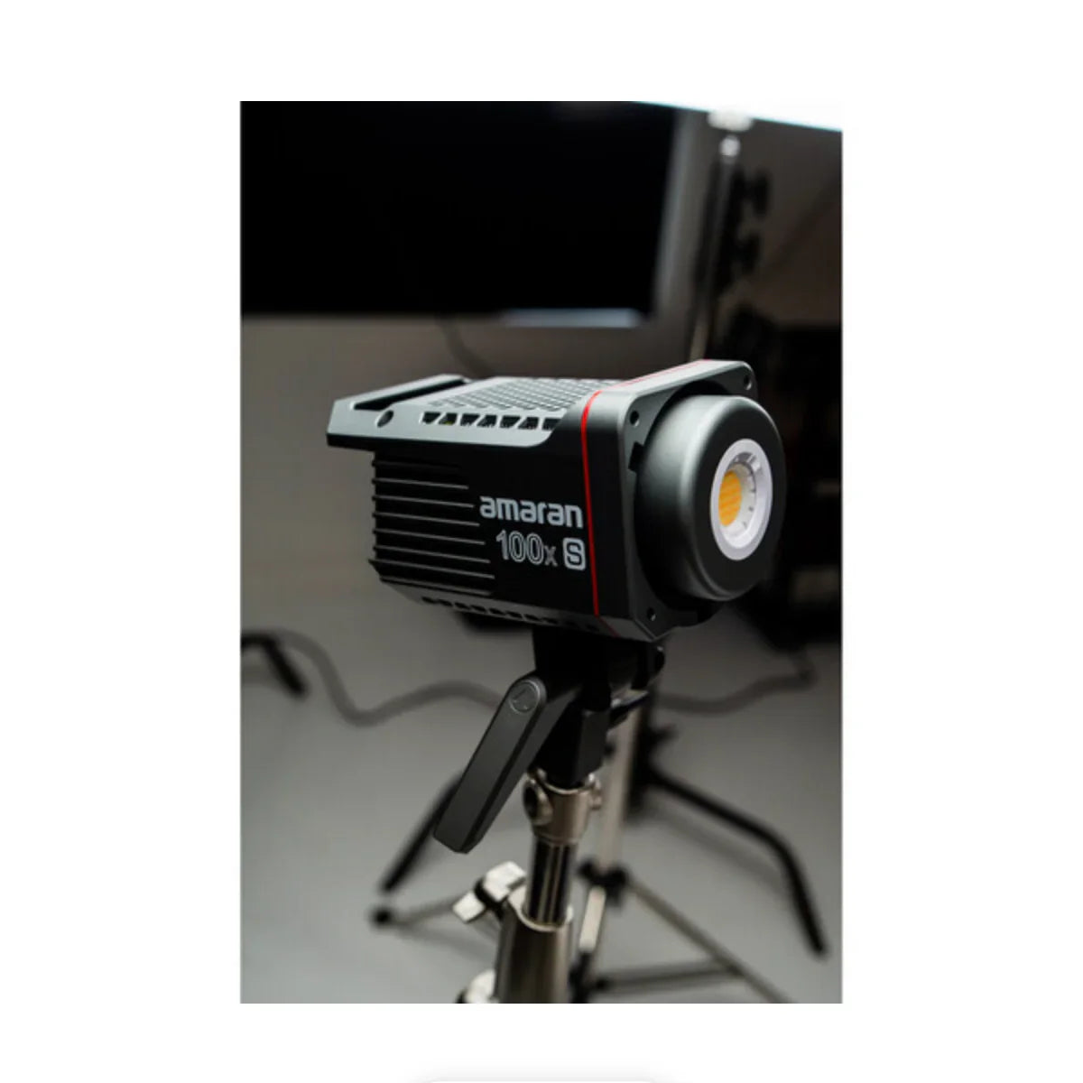 amaran COB 100x S Bi-Color LED Monolight at PROCAM | procam.com