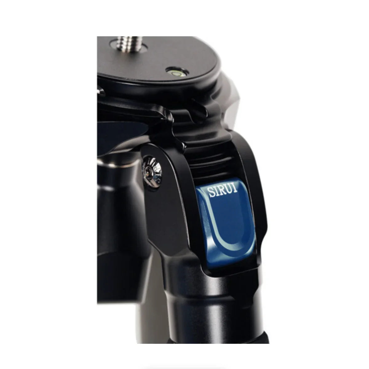 Sirui AR3204 4-Section Carbon Fiber Tripod at PROCAM | procam.com