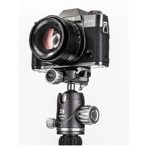 Benro Rhino Carbon Fiber Zero Series Travel Tripod with VX20 Head at PROCAM | procam.com