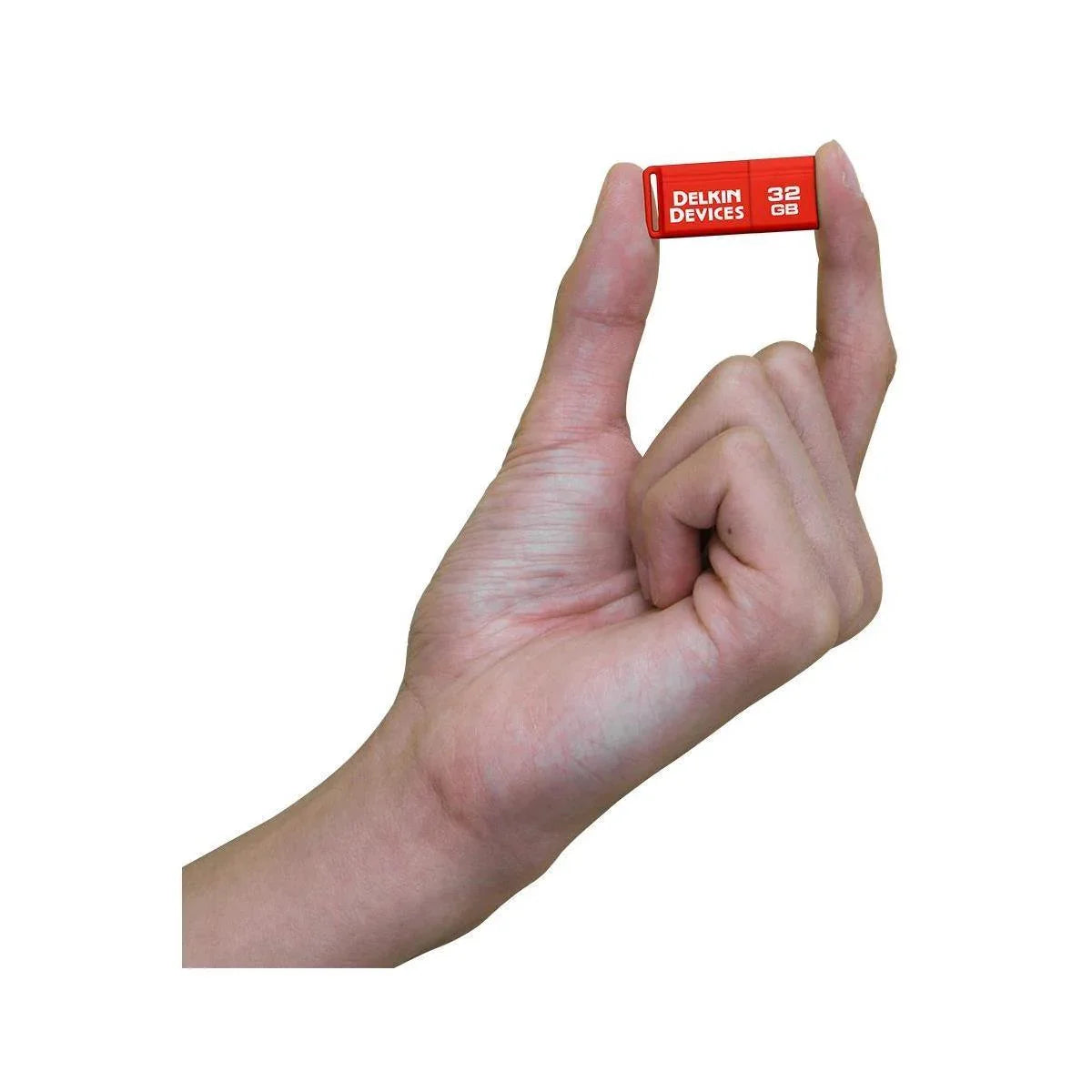 Delkin Devices PocketFlash USB 3.0 Flash Drive - 32GB at PROCAM | procam.com