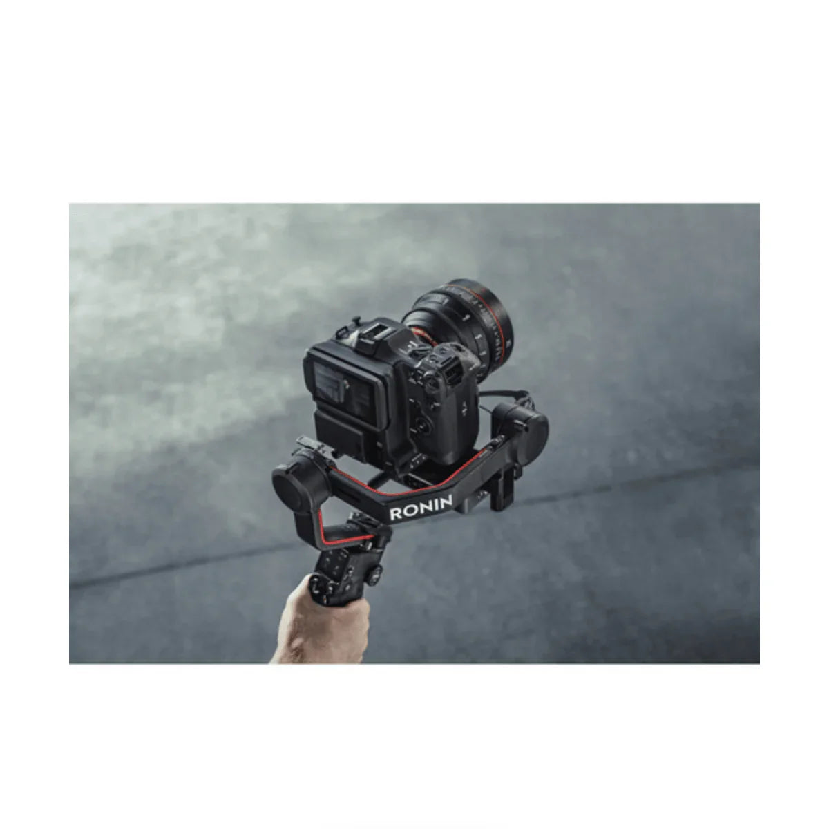 DJI RS 3 Pro Gimbal Stabilizer Combo at PROCAM | procam.com