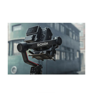 DJI RS 3 Pro Gimbal Stabilizer Combo at PROCAM | procam.com